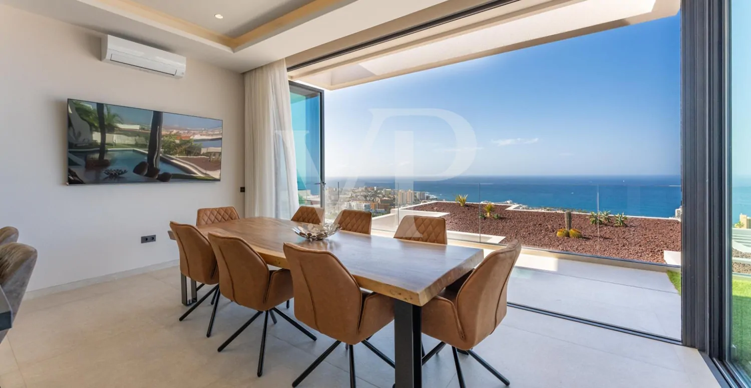 Traumvilla in Caldera del Rey mit panoramischem Atlantikblick