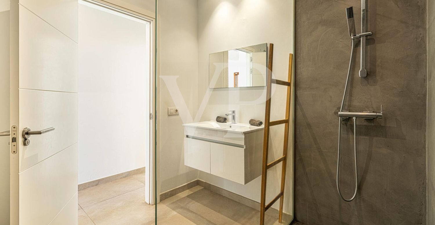 Luxusvilla mit privatem Pool in La Caleta