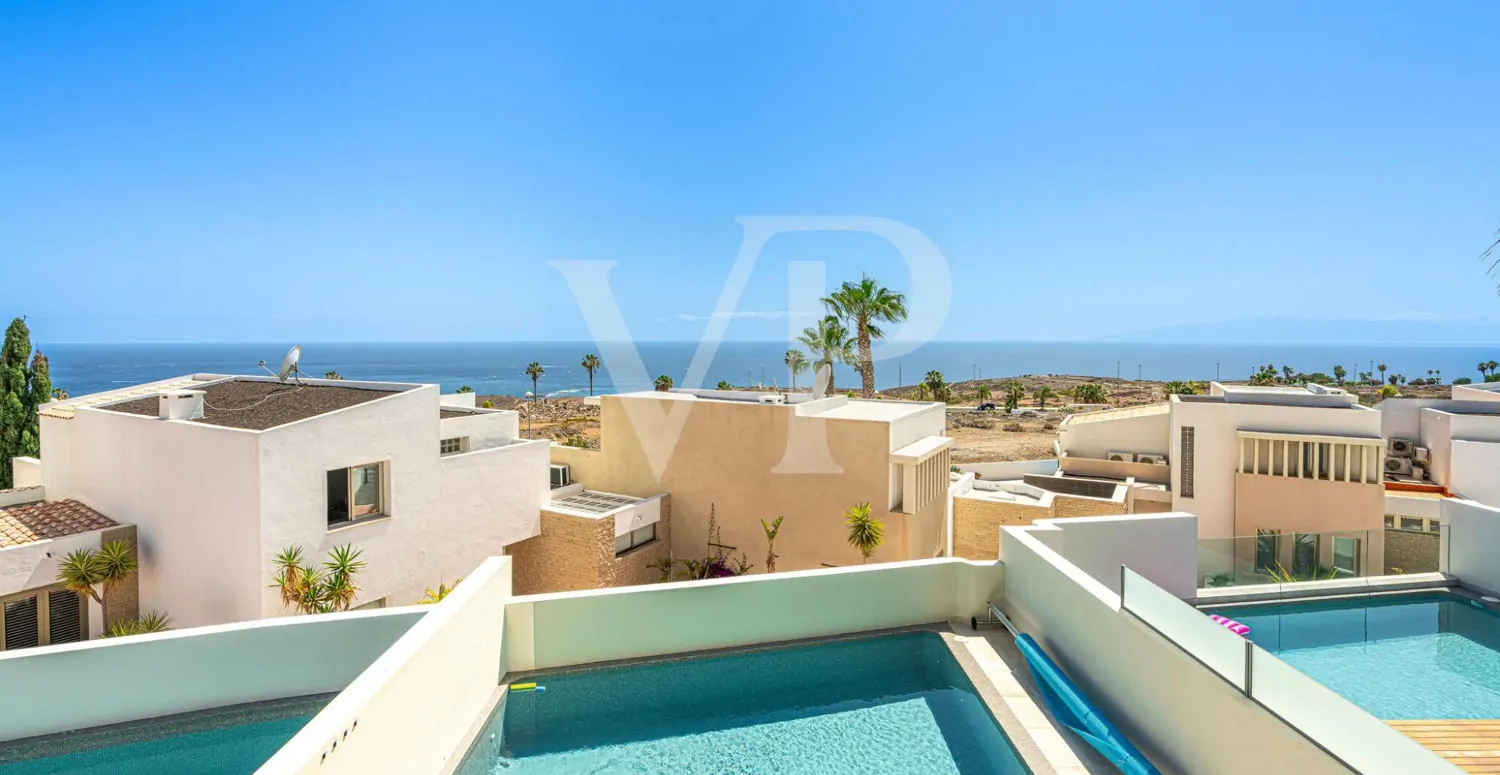 Chalet de lujo con piscina privada en La Caleta