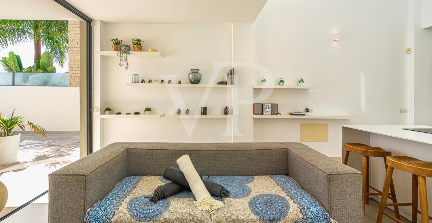 Luxusvilla mit privatem Pool in La Caleta