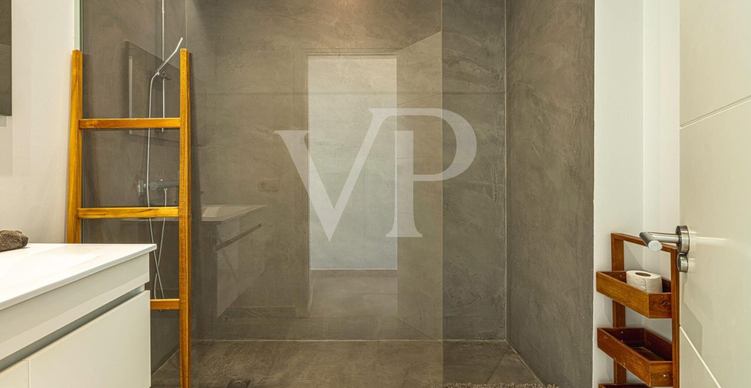 Luxusvilla mit privatem Pool in La Caleta