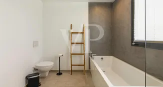 von_poll_real_estate_property_ES253185374_image_45