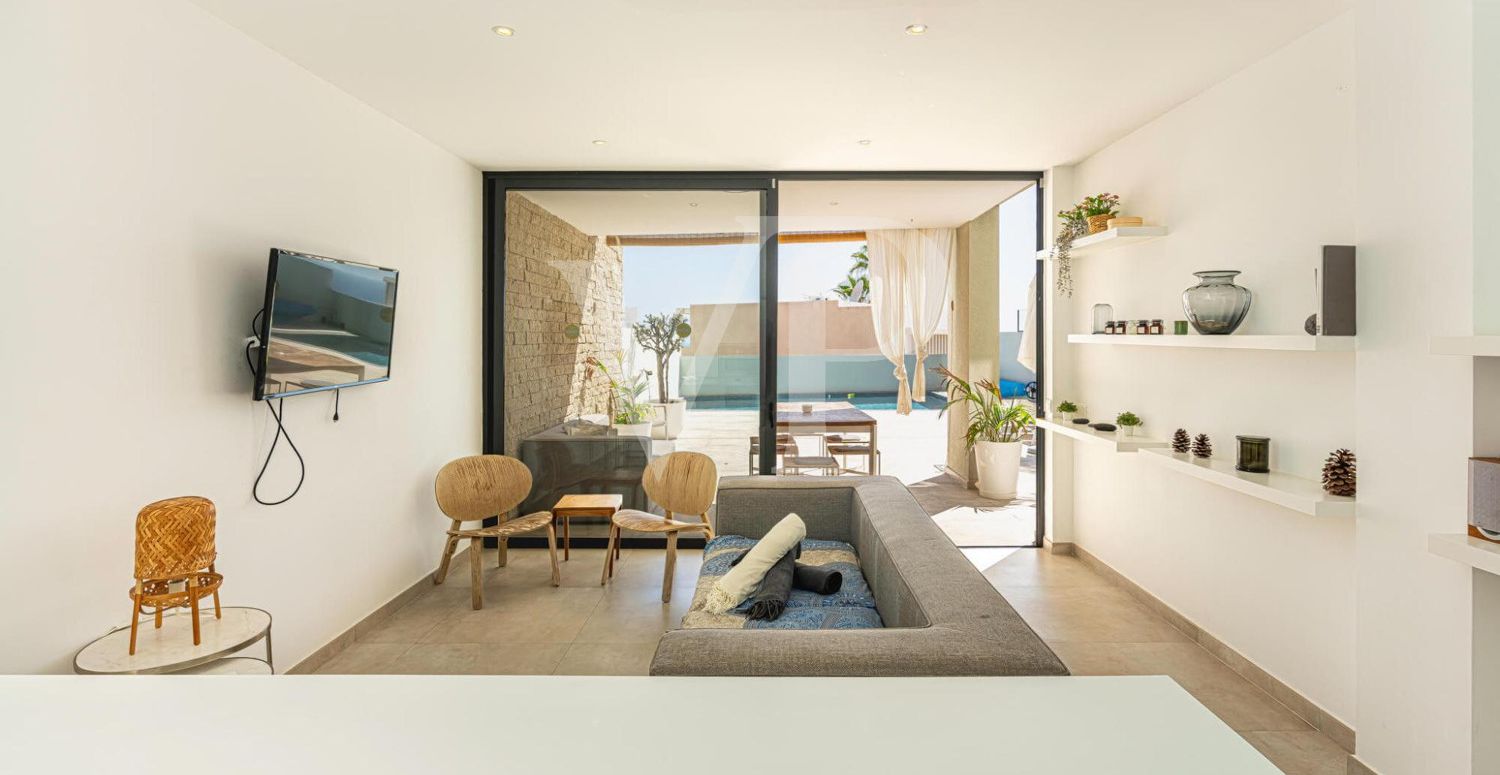 Luxusvilla mit privatem Pool in La Caleta