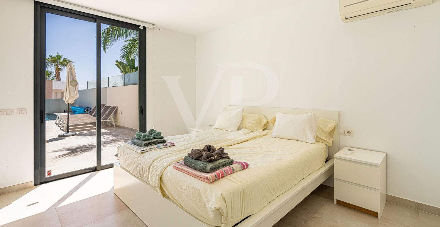 Luxusvilla mit privatem Pool in La Caleta