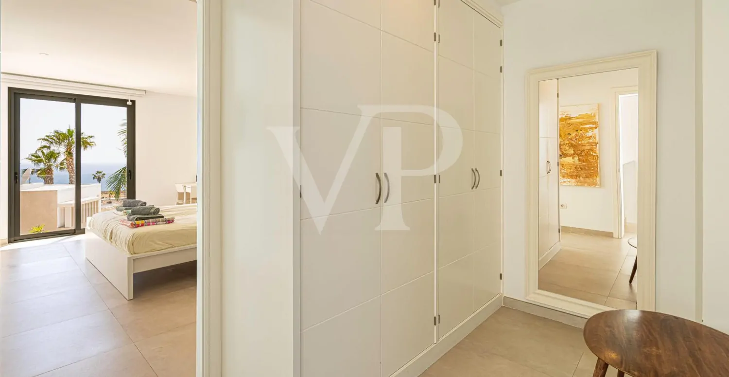 Chalet de lujo con piscina privada en La Caleta