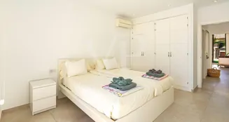 von_poll_real_estate_property_ES253185374_image_35