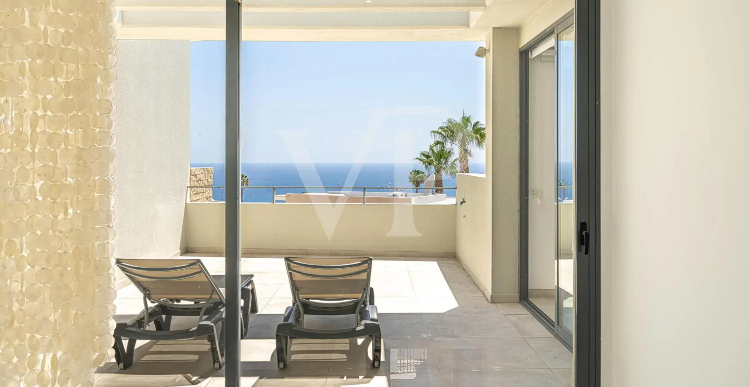 Chalet de lujo con piscina privada en La Caleta