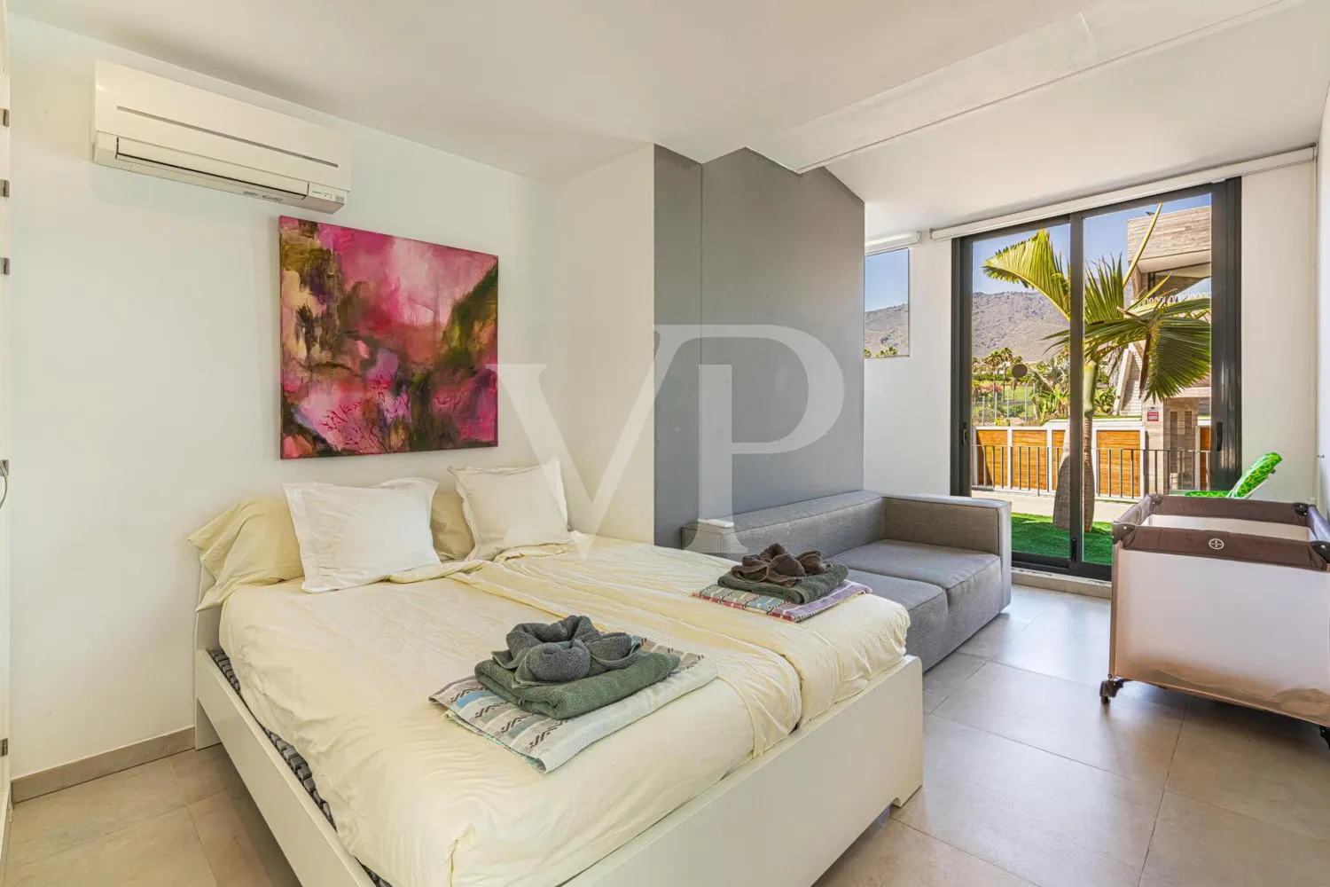 Luxusvilla mit privatem Pool in La Caleta