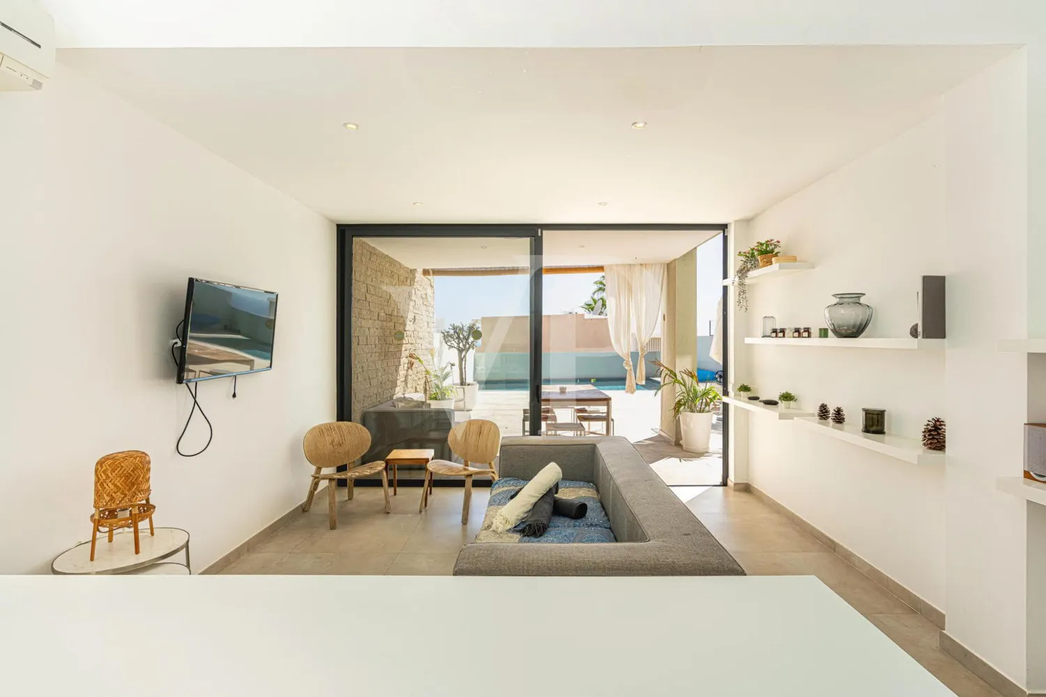 Luxusvilla mit privatem Pool in La Caleta