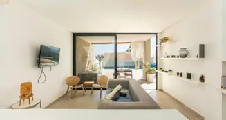 von_poll_real_estate_property_ES253185374_image_141