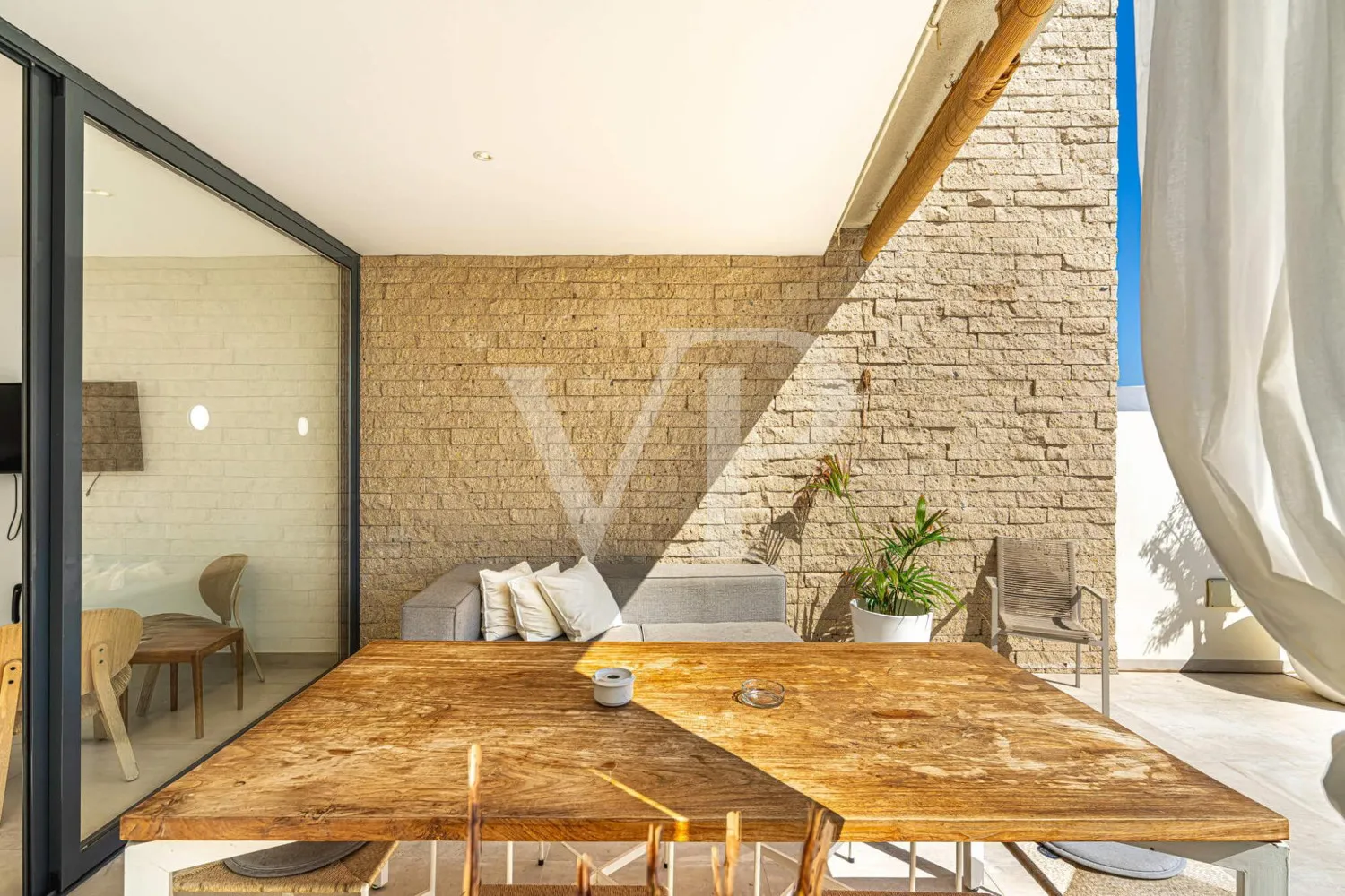 Luxusvilla mit privatem Pool in La Caleta