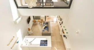 von_poll_real_estate_property_ES253185374_image_99