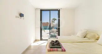 von_poll_real_estate_property_ES253185374_image_94