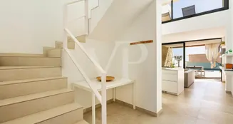 von_poll_real_estate_property_ES253185374_image_97