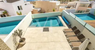 von_poll_real_estate_property_ES253185374_image_114