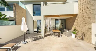 von_poll_real_estate_property_ES253185374_image_68