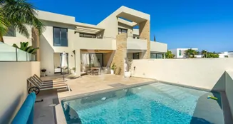 von_poll_real_estate_property_ES253185374_image_64