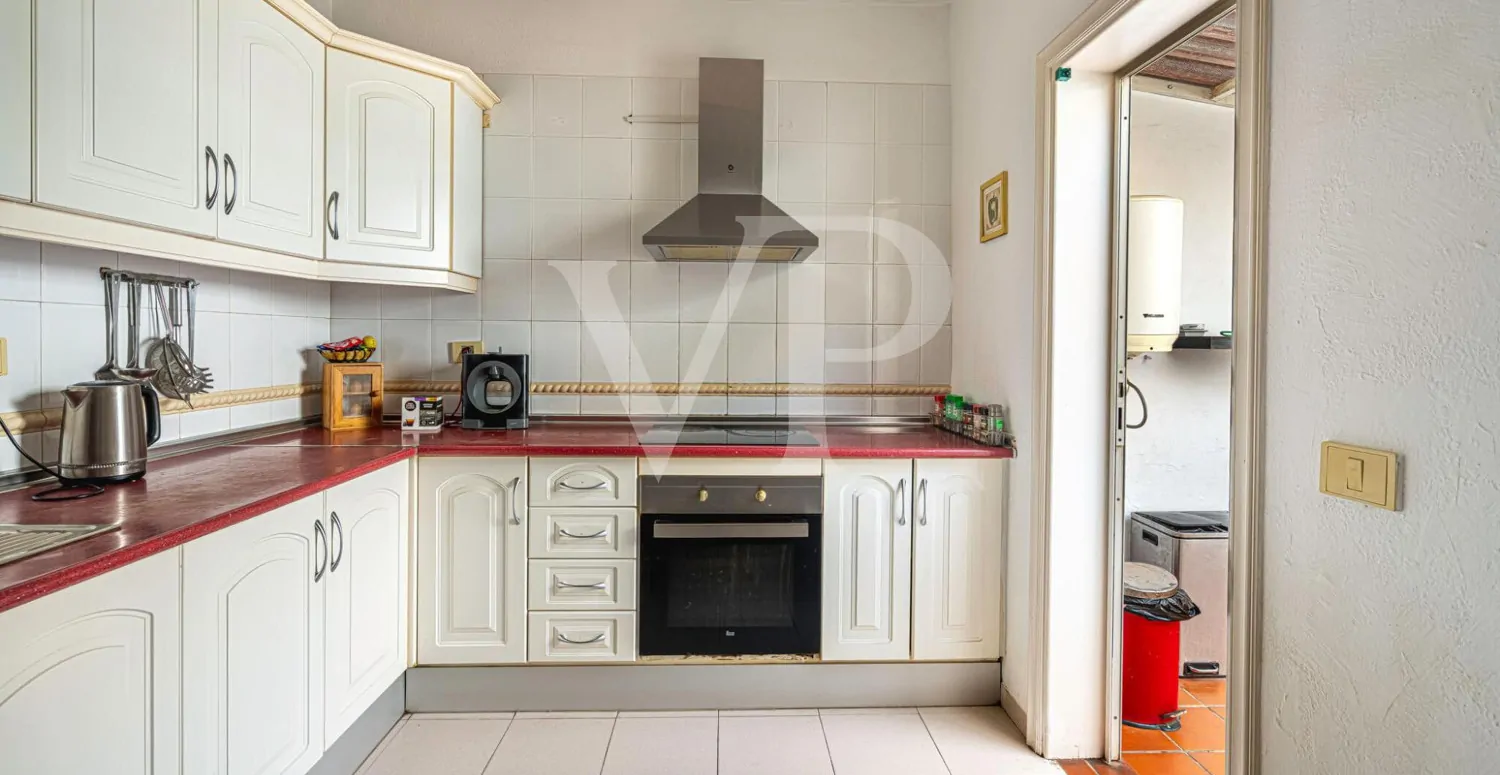 Encantador chalet pareado con vistas al mar en Torviscas