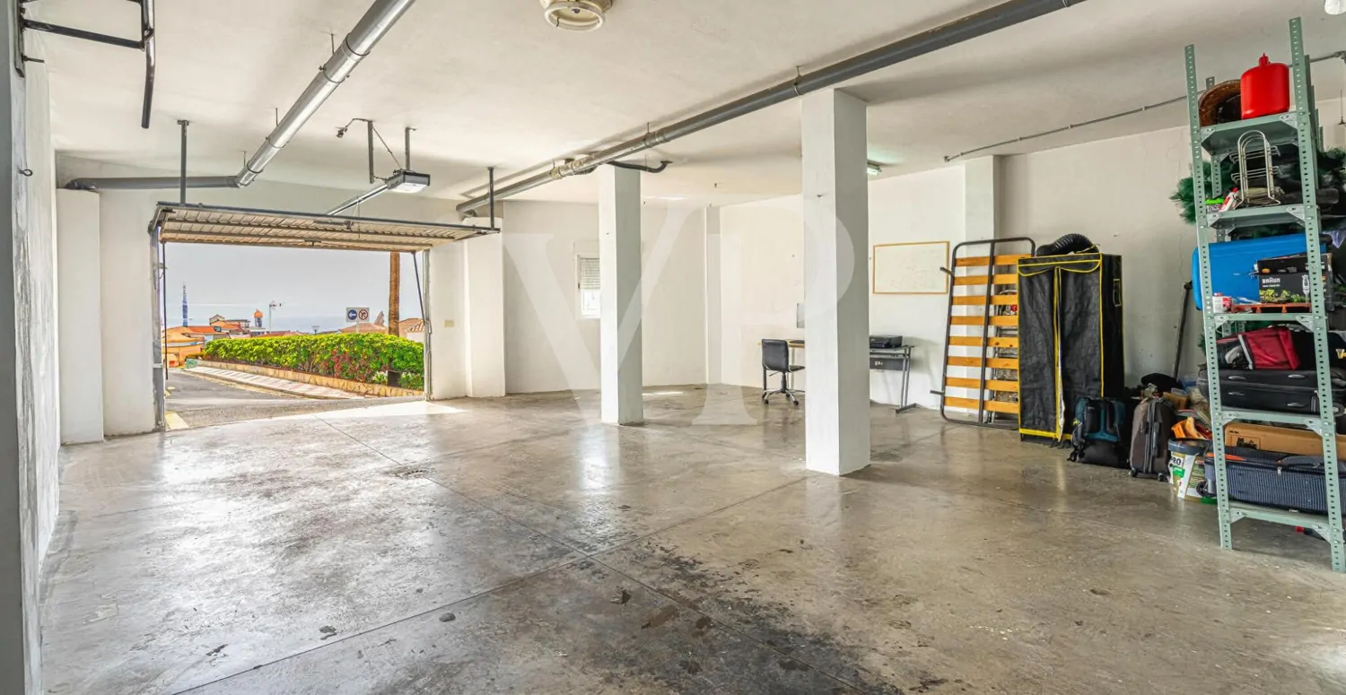 Encantador chalet pareado con vistas al mar en Torviscas