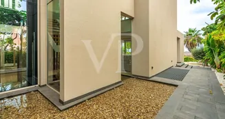 von_poll_real_estate_property_ES253185397_image_98