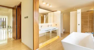 von_poll_real_estate_property_ES253185397_image_154