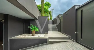 von_poll_real_estate_property_ES253185397_image_99