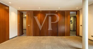 von_poll_real_estate_property_ES253185397_image_20