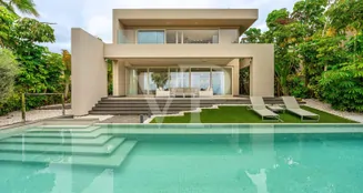 von_poll_real_estate_property_ES253185397_image_1