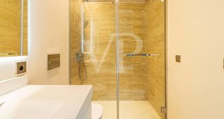 von_poll_real_estate_property_ES253185397_image_32
