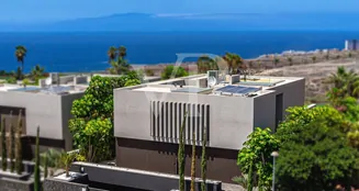 von_poll_real_estate_property_ES253185397_image_249