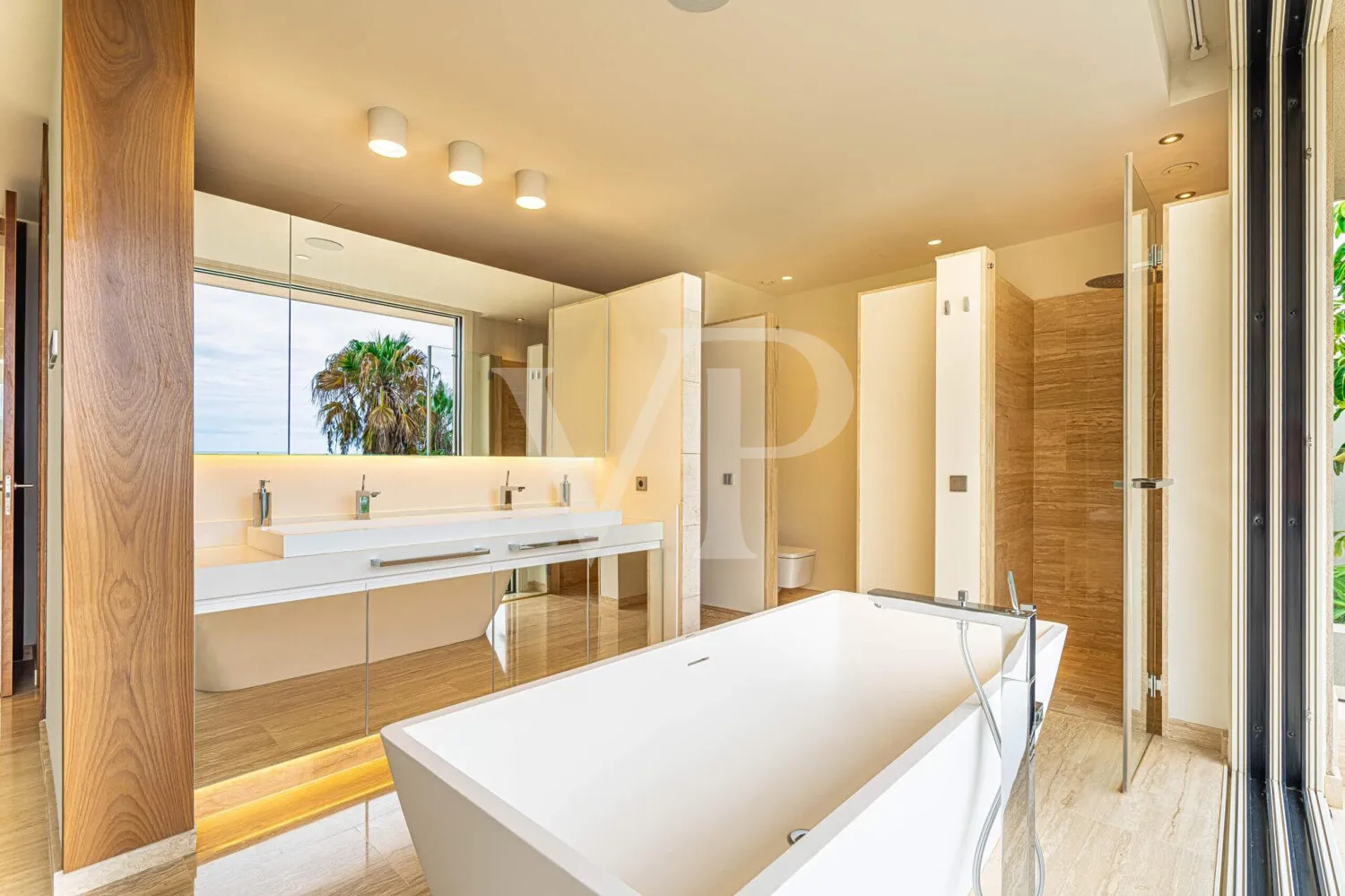 Exklusive Luxusvilla direkt am Golfplatz Costa Adeje – Eleganz trifft Panorama