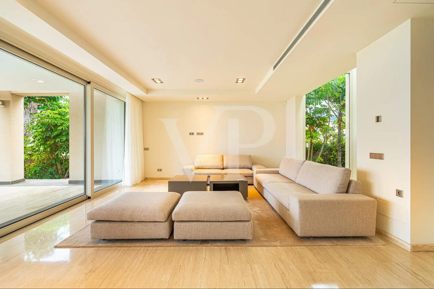 Exklusive Luxusvilla direkt am Golfplatz Costa Adeje – Eleganz trifft Panorama