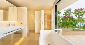 von_poll_real_estate_property_ES253185397_image_411