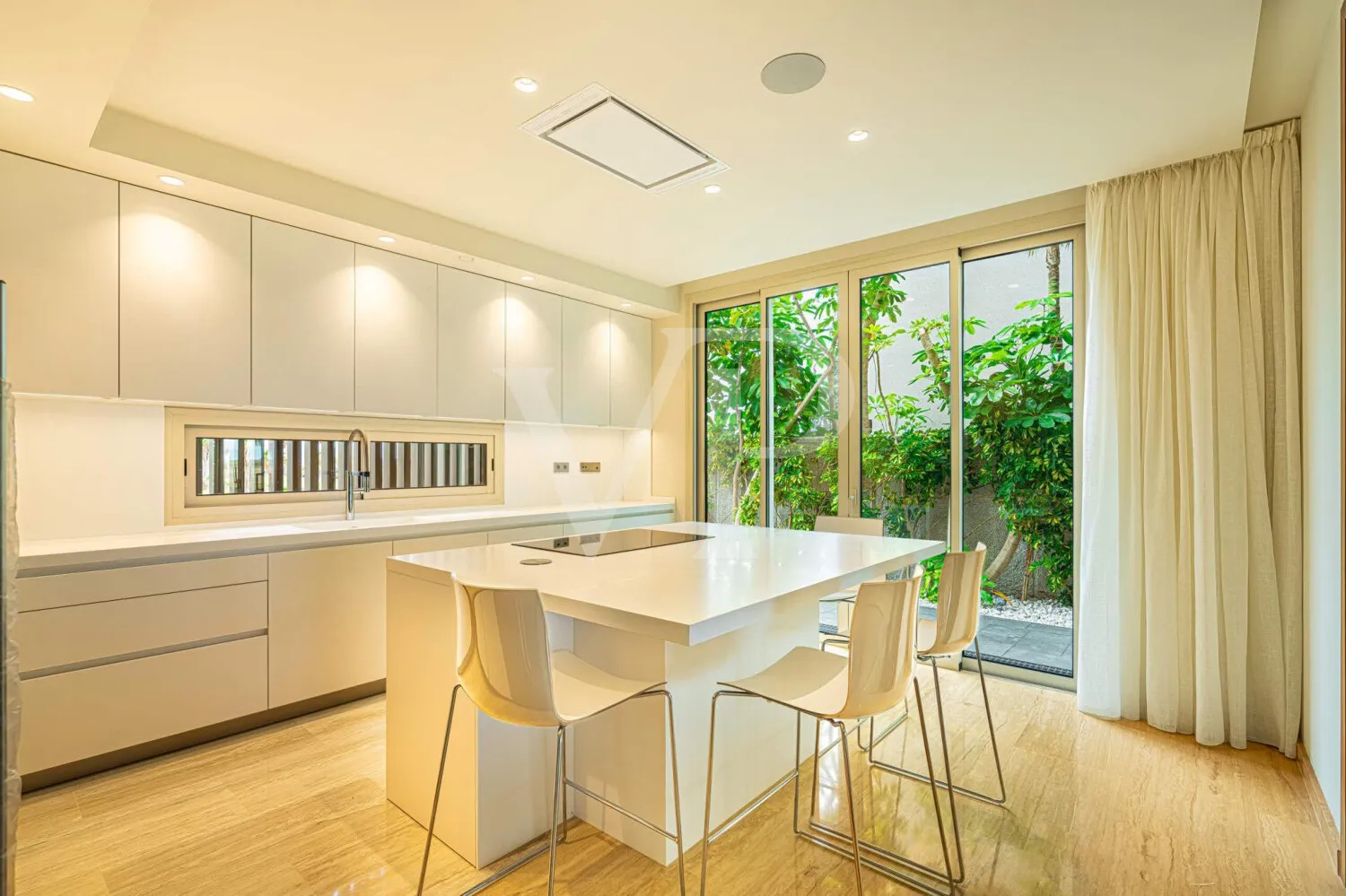 Exklusive Luxusvilla direkt am Golfplatz Costa Adeje – Eleganz trifft Panorama