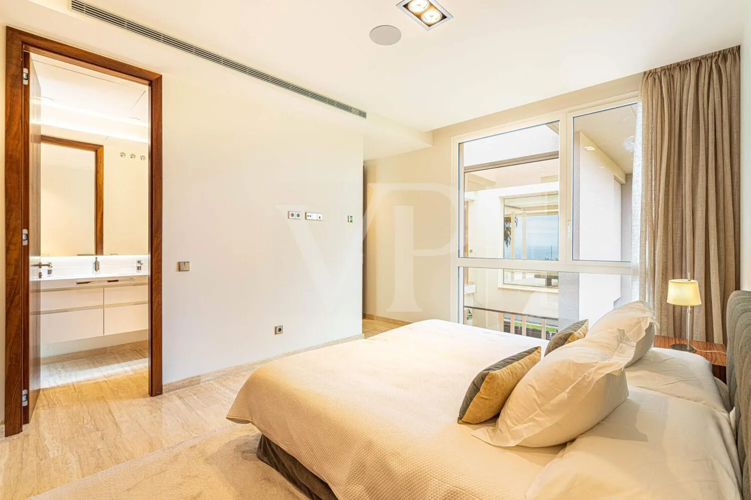 Exklusive Luxusvilla direkt am Golfplatz Costa Adeje – Eleganz trifft Panorama