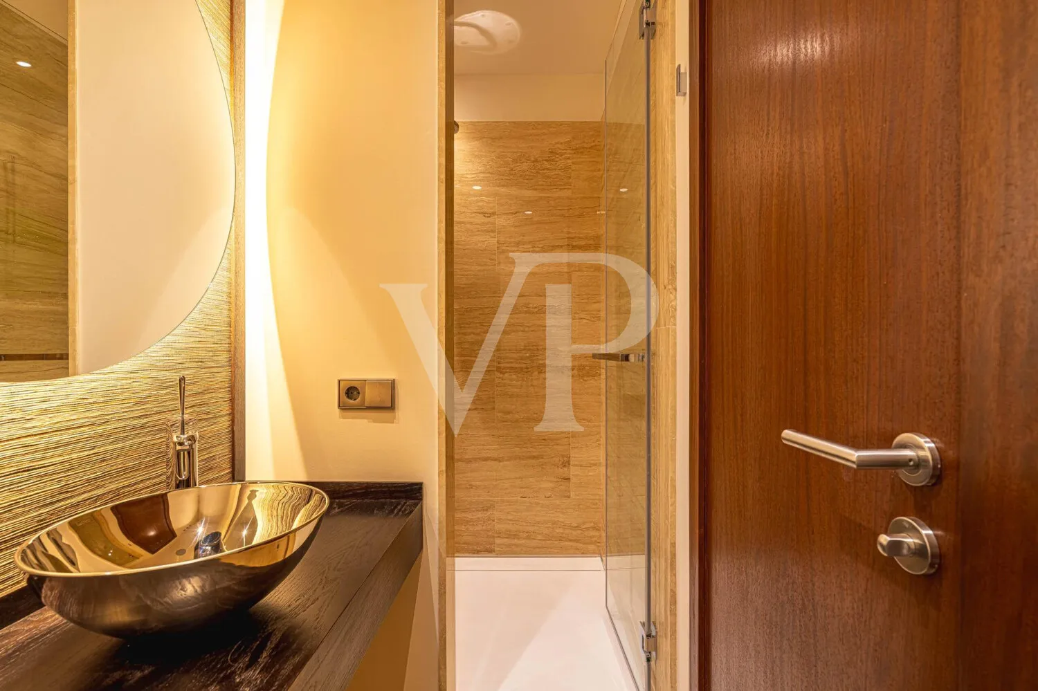 Exklusive Luxusvilla direkt am Golfplatz Costa Adeje – Eleganz trifft Panorama