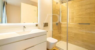 von_poll_real_estate_property_ES253185397_image_286