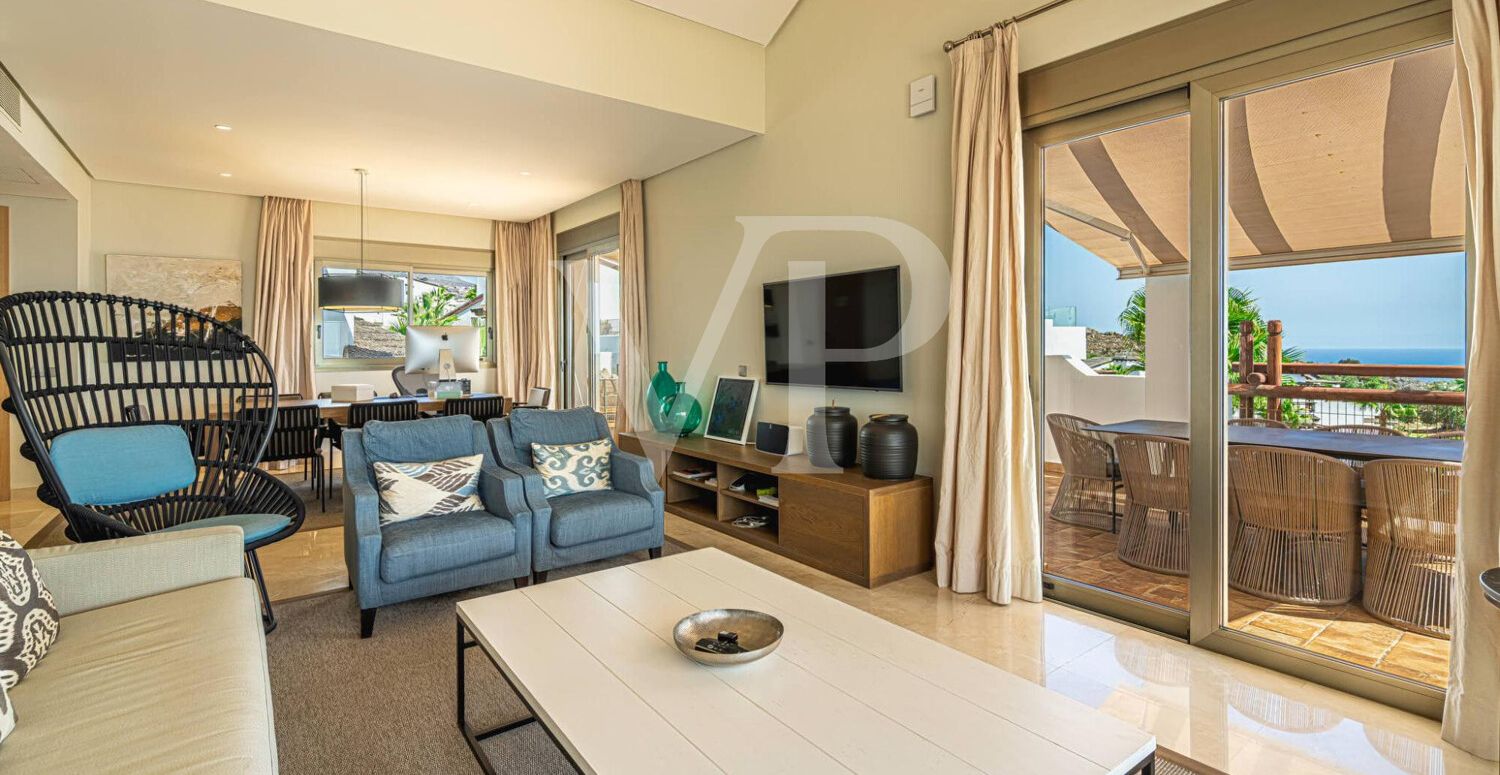 Luxury Penthouse in Las Terrazas de Abama – with rooftop terrace and sea views