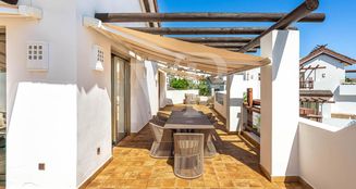 von_poll_real_estate_property_ES253185457_image_43