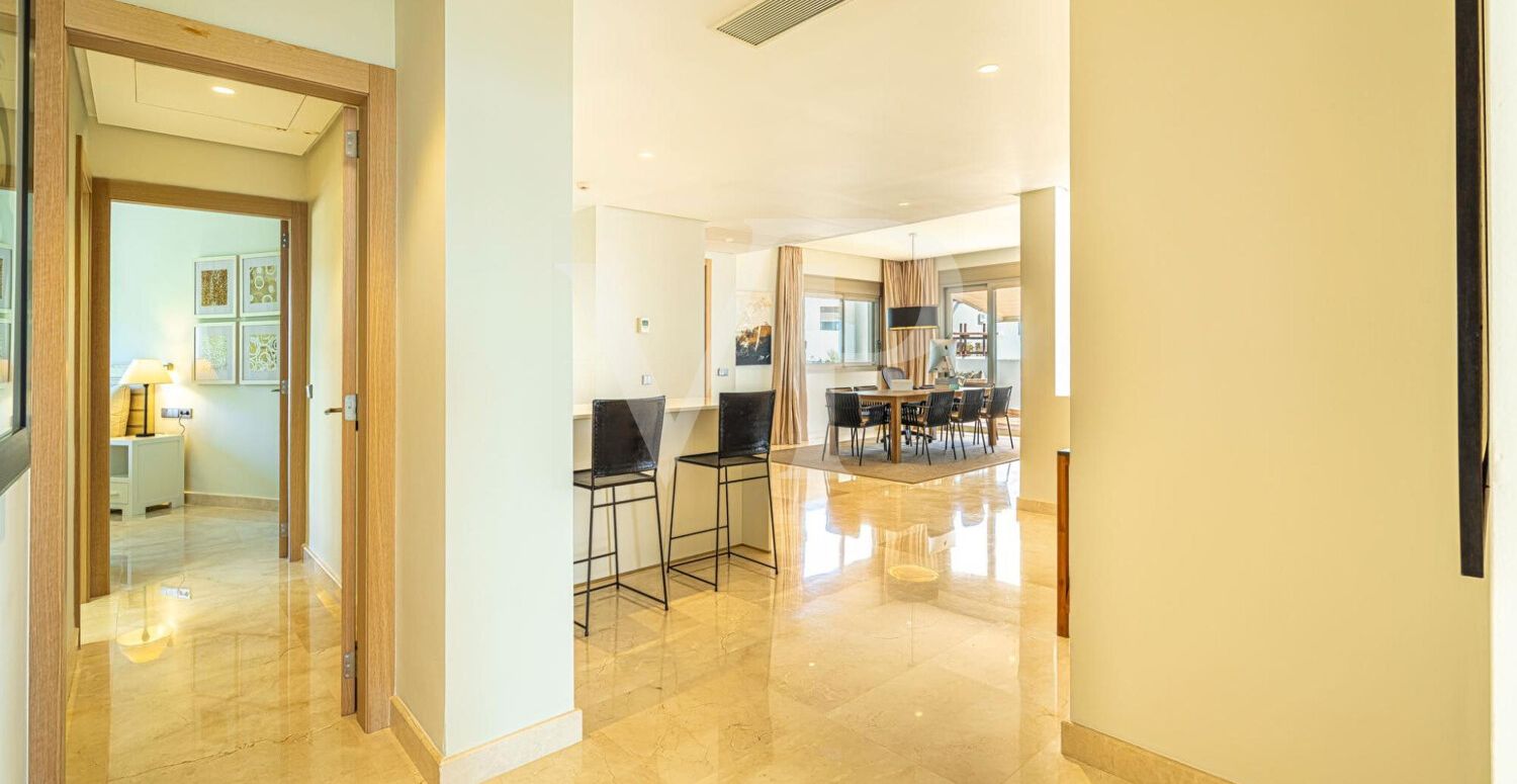 Luxury Penthouse in Las Terrazas de Abama – with rooftop terrace and sea views