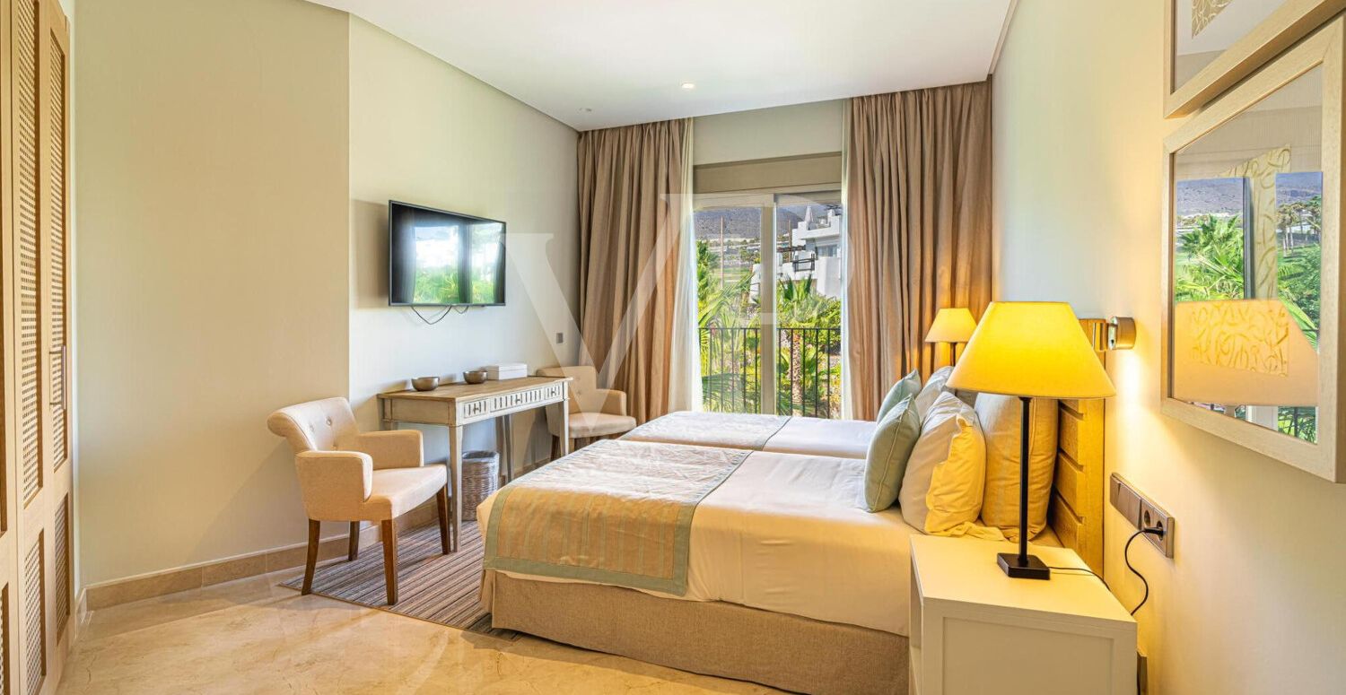 Luxury Penthouse in Las Terrazas de Abama – with rooftop terrace and sea views