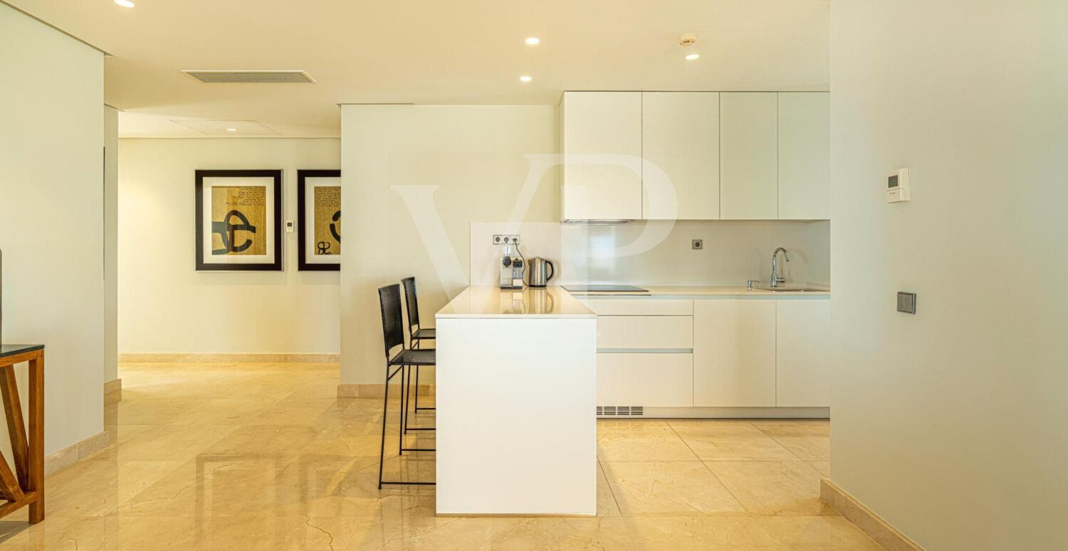 Luxury Penthouse in Las Terrazas de Abama – with rooftop terrace and sea views