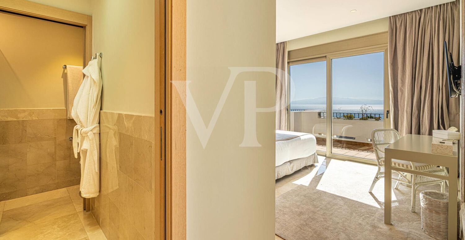 Luxury Penthouse in Las Terrazas de Abama – with rooftop terrace and sea views