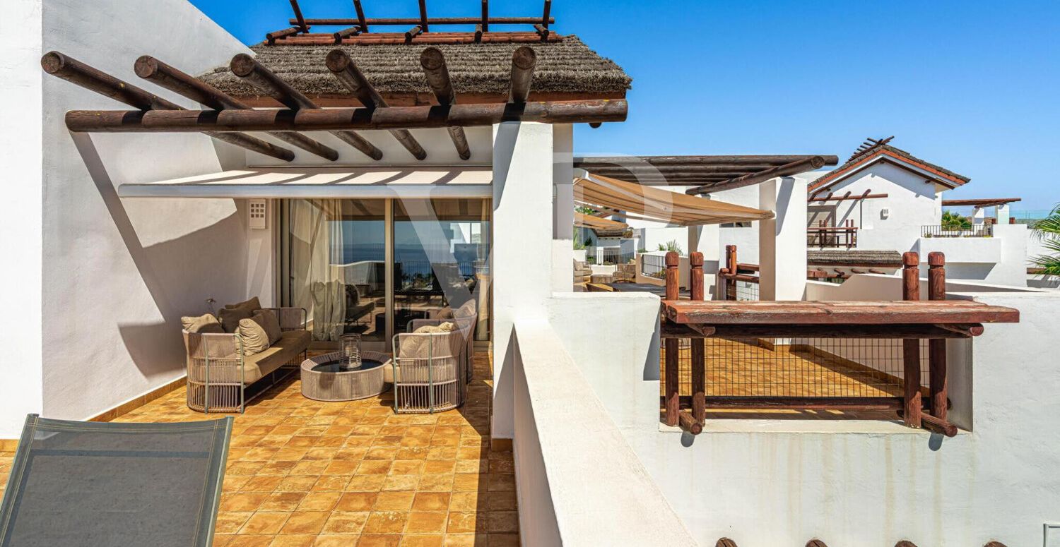 Luxury Penthouse in Las Terrazas de Abama – with rooftop terrace and sea views