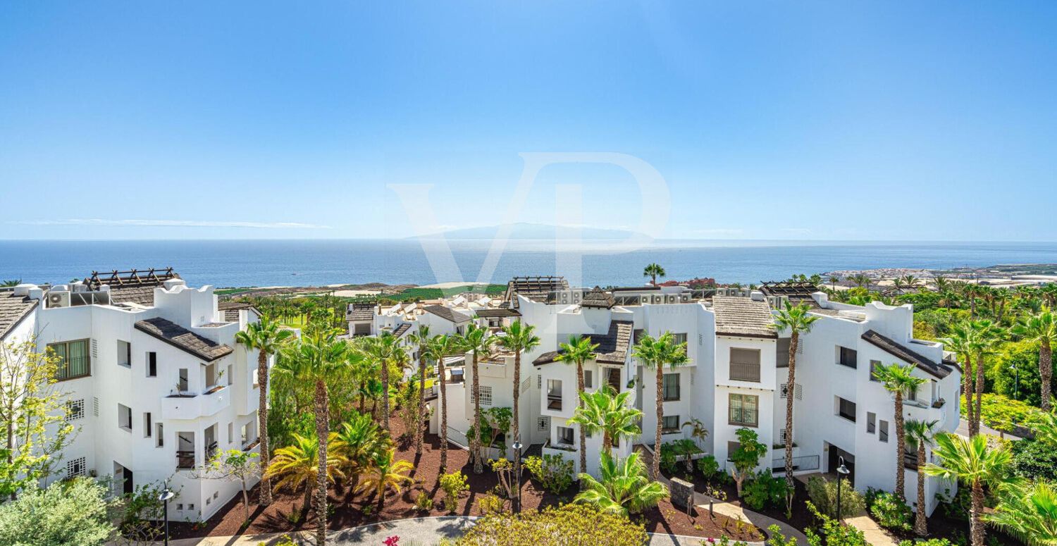 Luxury Penthouse in Las Terrazas de Abama – with rooftop terrace and sea views