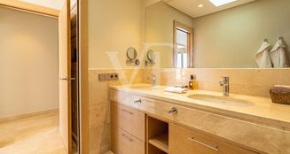von_poll_real_estate_property_ES253185457_image_25