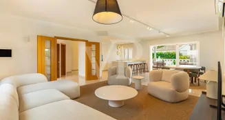 von_poll_real_estate_property_ES253185466_image_105