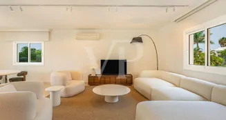 von_poll_real_estate_property_ES253185466_image_34