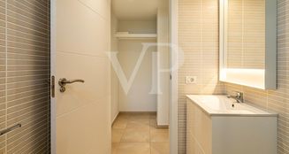 von_poll_real_estate_property_ES253185466_image_68