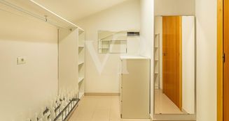 von_poll_real_estate_property_ES253185466_image_50